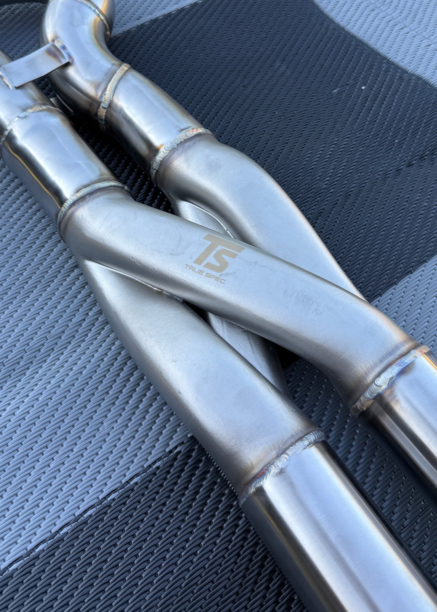 True Spec G8x Apex Z Equal Length Midpipe
